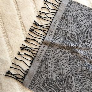 Joseph ABBOUD Lightweight Wool Fringed Scarf 55x15